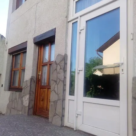 Miniapartman